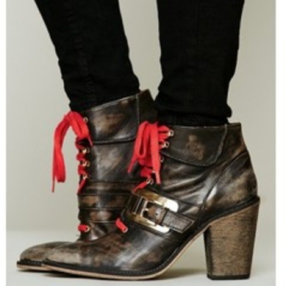 Free People❗️ RARE ❗️Copeland Ankle Boots